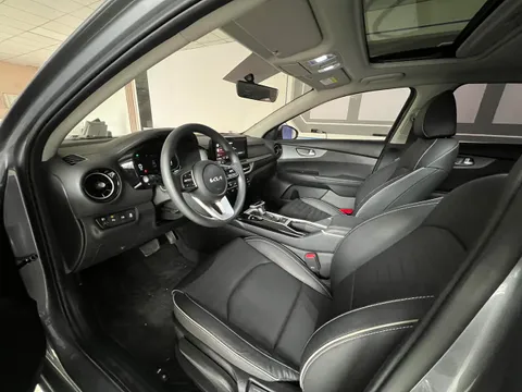 Kia Cerato (K3)
