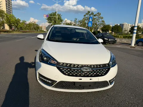 Chery Arrizo 5
