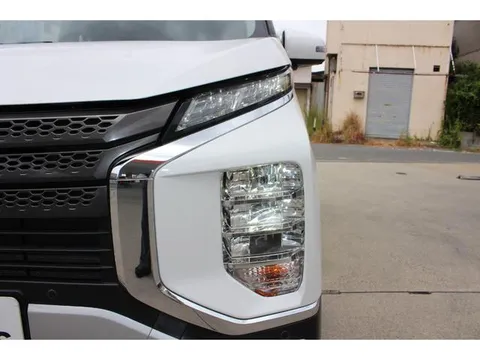 Mitsubishi eK X