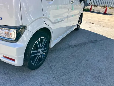 Suzuki Wagon R Stingray