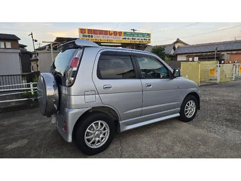 Daihatsu Terios Kid