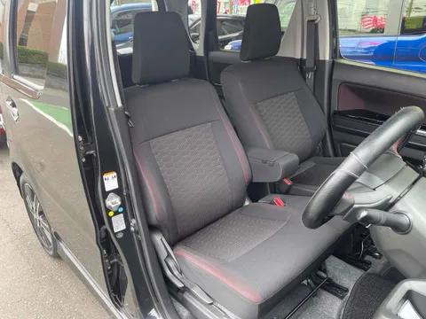 Suzuki Wagon R Stingray