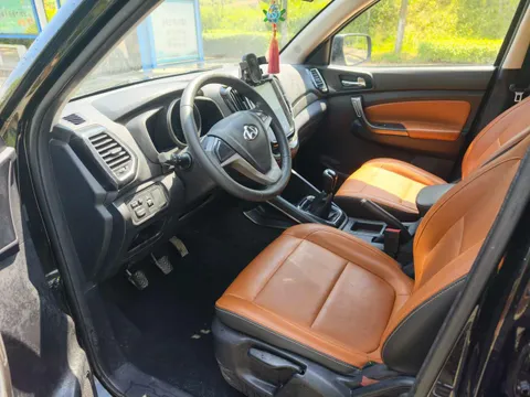 Changan CX70