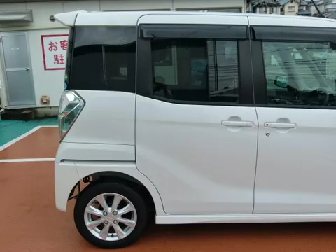 Mitsubishi eK Space