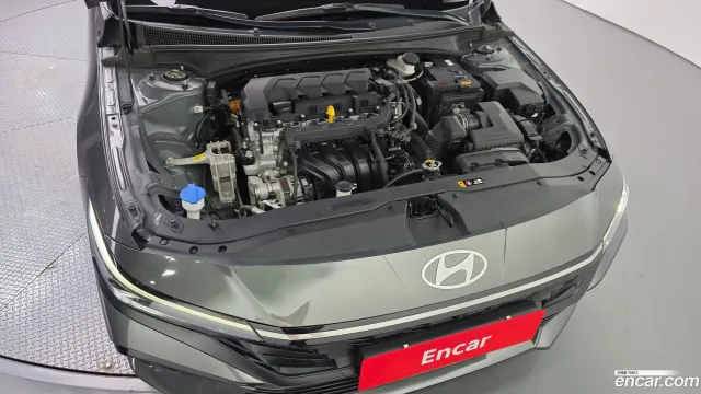 Hyundai Elantra (Avante)
