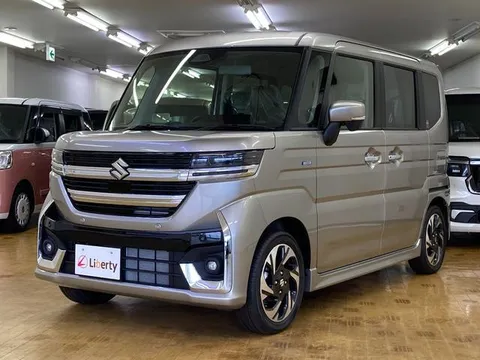 Suzuki Spacia Custom