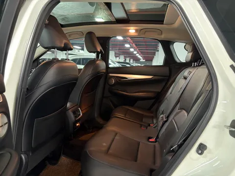 Infiniti QX50