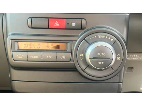 Toyota Pixis Space