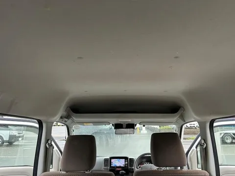 Mitsubishi Minicab Van