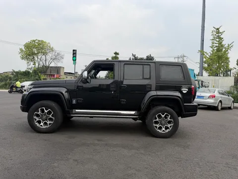 BAIC BJ40