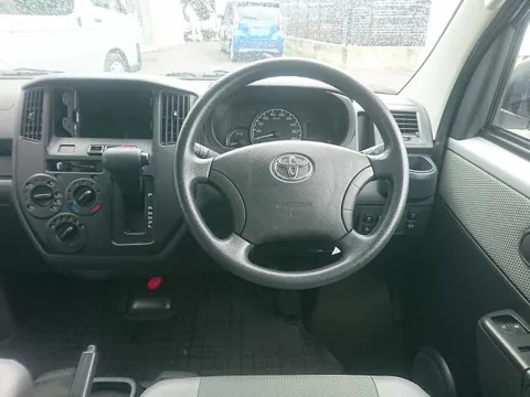 Toyota TownAce Van