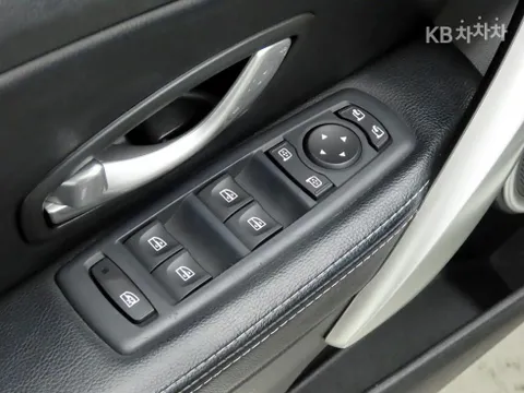 Renault SM3
