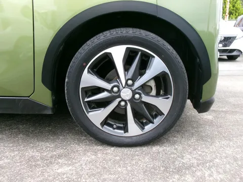 Mitsubishi eK X Space