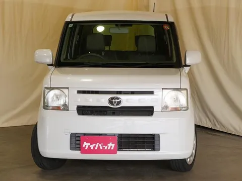 Toyota Pixis Space