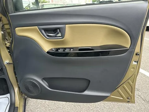 Toyota Pixis Joy