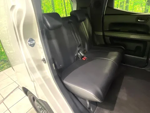 Honda N-BOX Slash