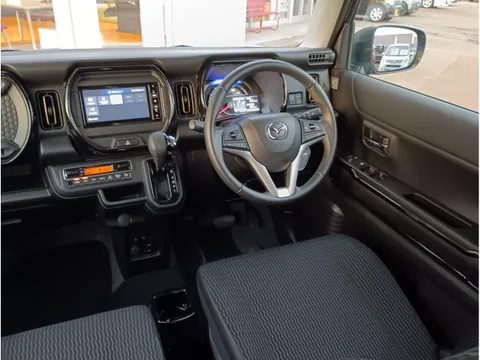 Mazda Flair Crossover