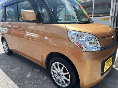 Suzuki Spacia