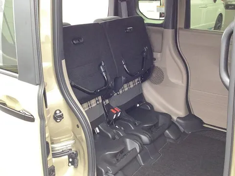 Honda N-BOX Joy