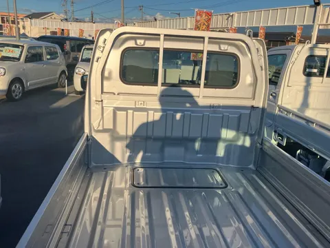 Nissan Clipper Truck
