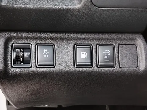 Nissan Terra