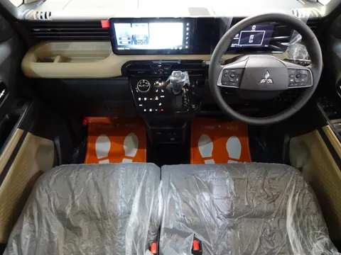 Mitsubishi Delica Mini