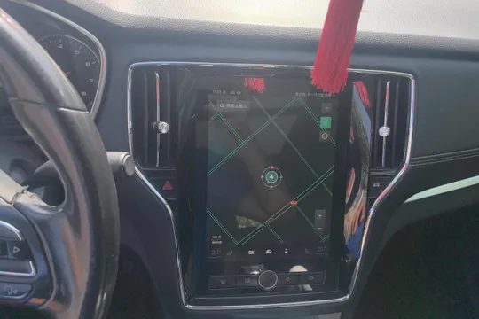 Roewe RX5
