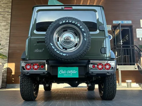 Suzuki Jimny Sierra