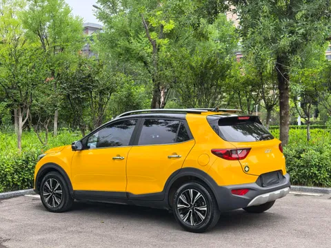 Kia KX1