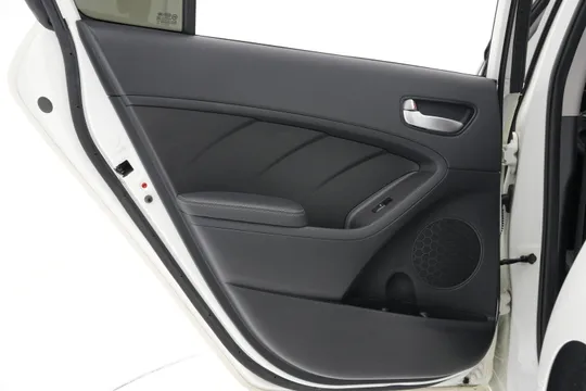 Kia Cerato (K3)