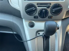 Nissan Vanette