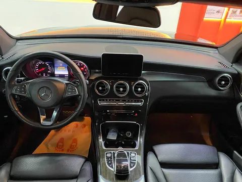 Mercedes-Benz Mercedes-Benz GLC
