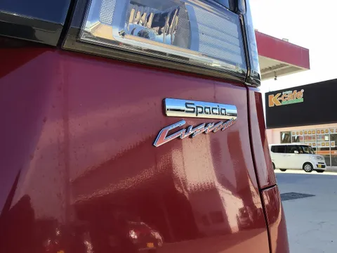 Suzuki Spacia