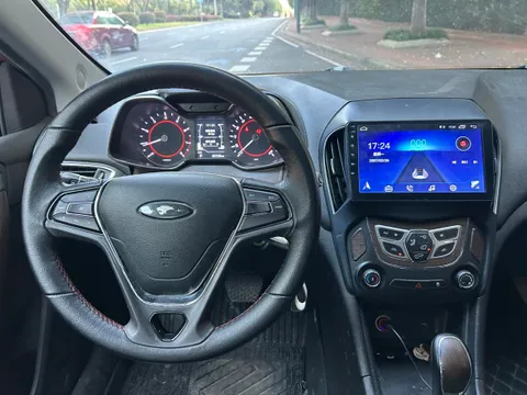 Chery Arrizo 5