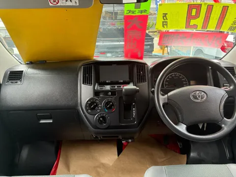 Toyota TownAce Van