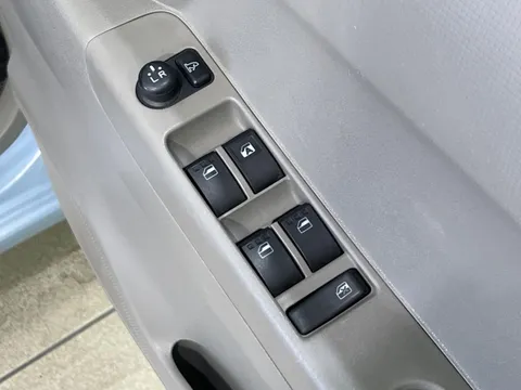 Toyota Pixis Space