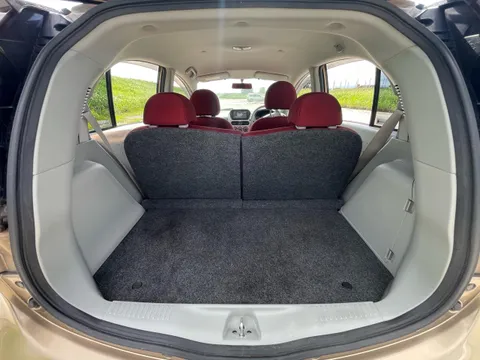 Mitsubishi I