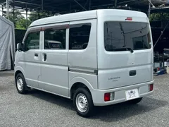 Mitsubishi Minicab Van