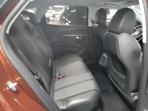 Peugeot 4008