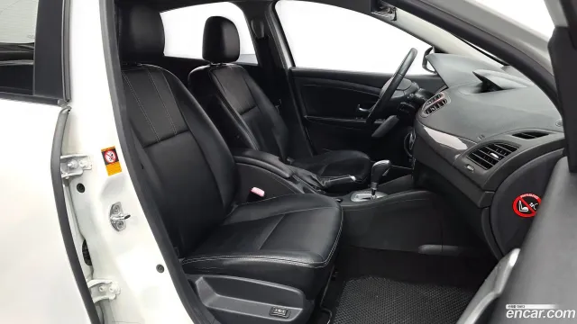 Renault SM3