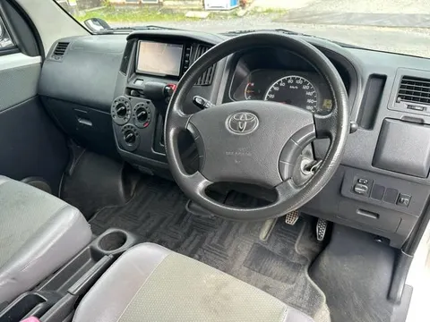 Toyota TownAce Van