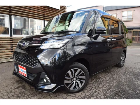 Subaru Justy Minivan