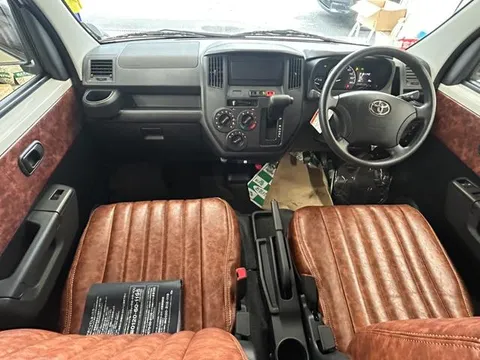 Toyota TownAce Van