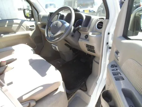 Nissan Clipper Rio