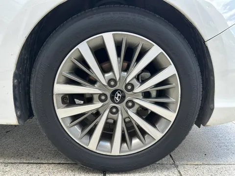 Hyundai Mistra