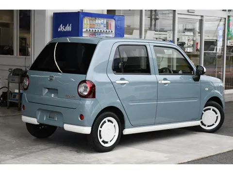 Daihatsu Mira Tocot