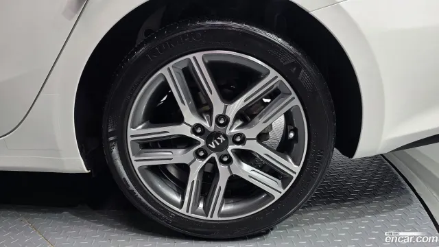 Kia Cerato (K3)