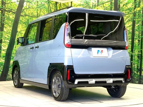 Mitsubishi Delica Mini