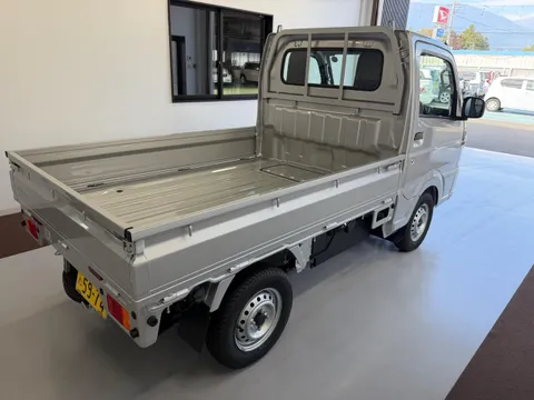 Mitsubishi Minicab Truck