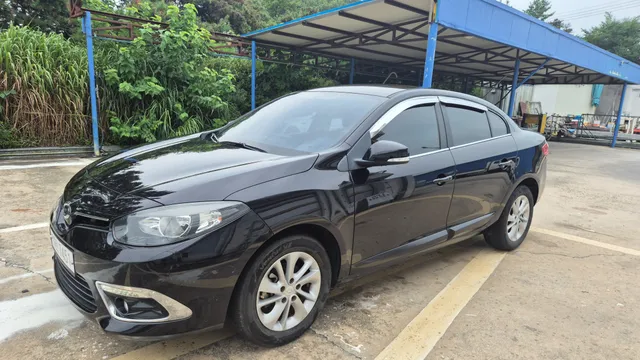 Renault SM3